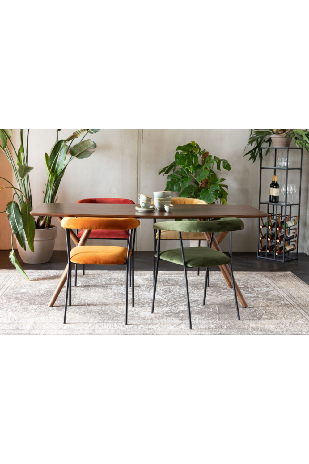 Table de salle à manger en noyer