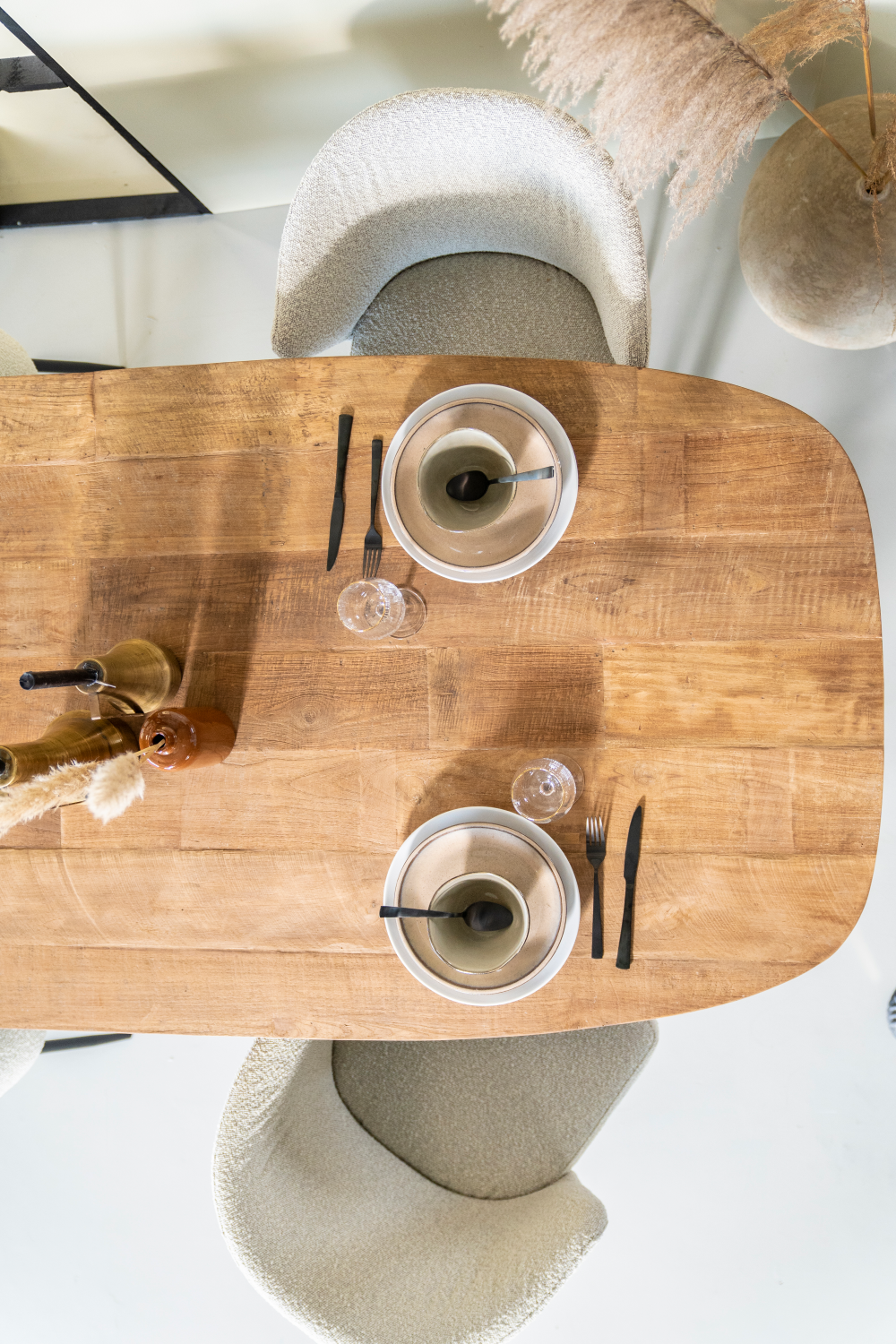 Table à manger en teck traité