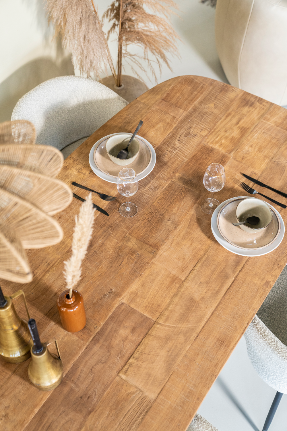 Table à manger en teck traité