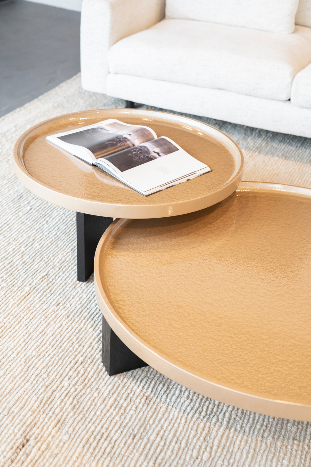 Table basse en placage de chêne S
