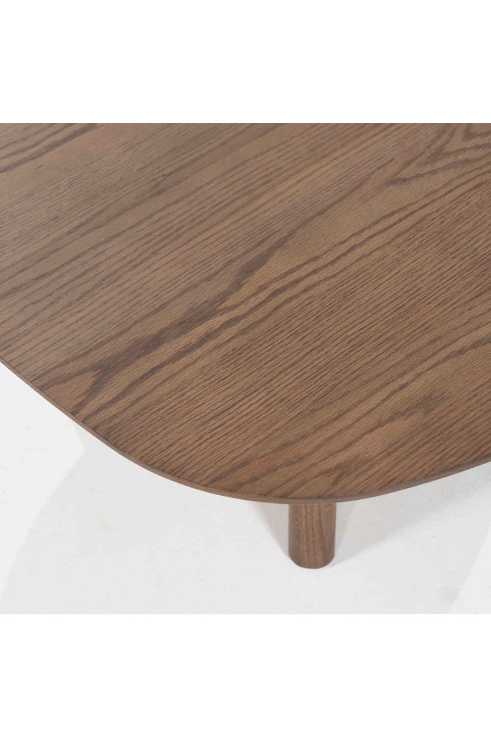 Table basse en chêne verni marron