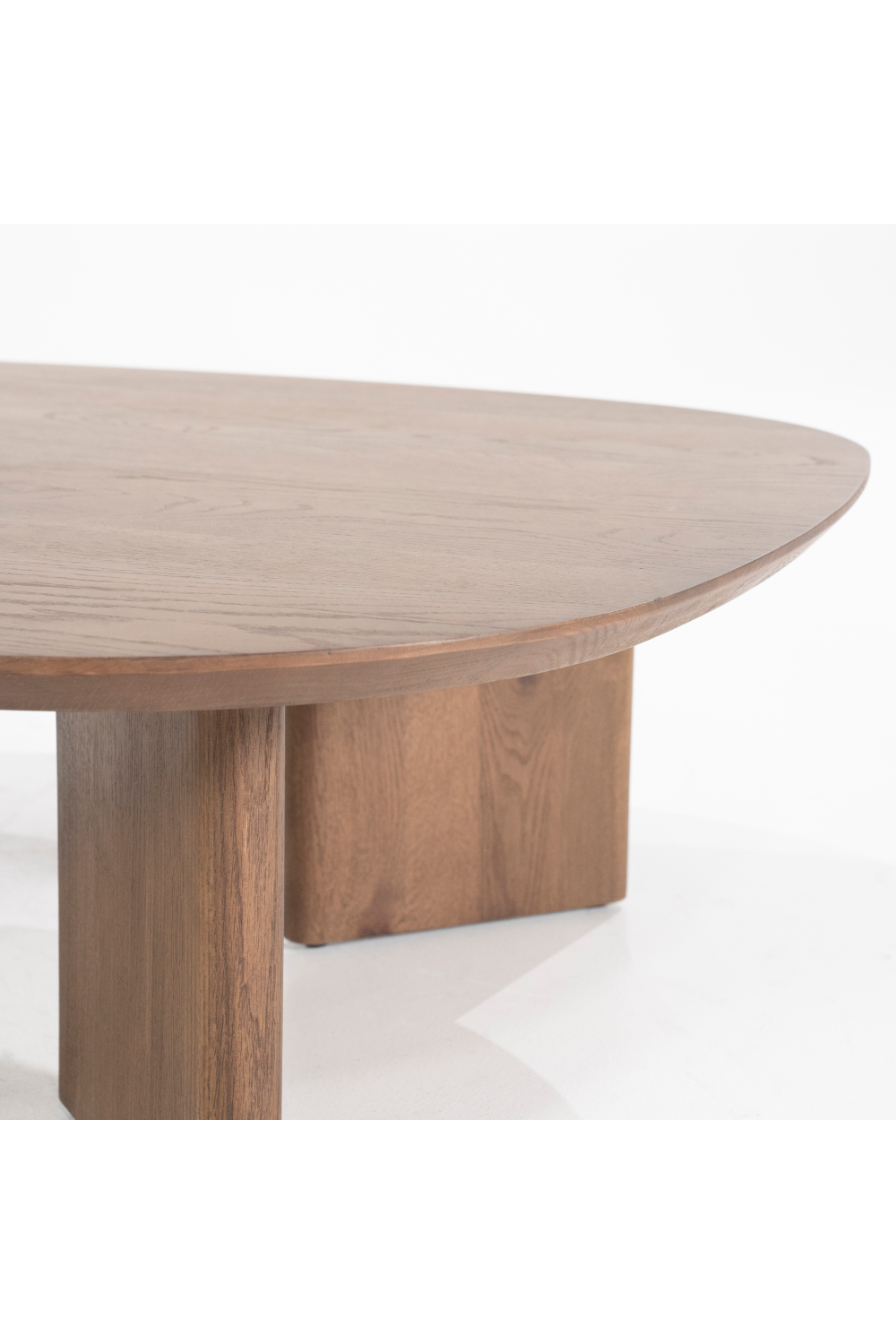 Table basse en chêne verni marron