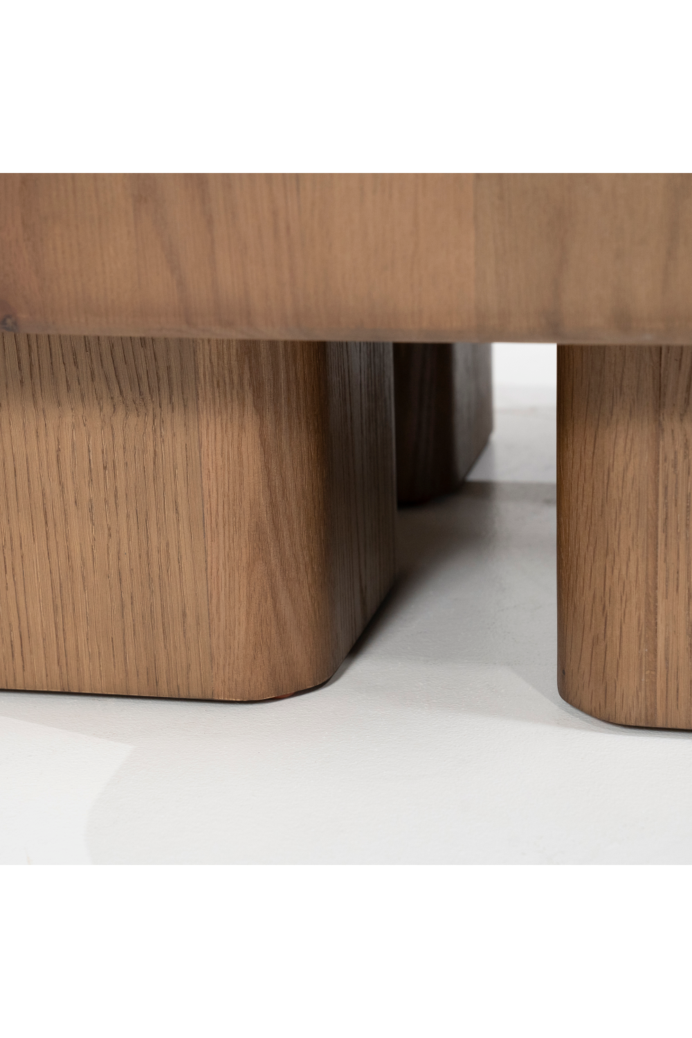 Table basse carrée en chêne