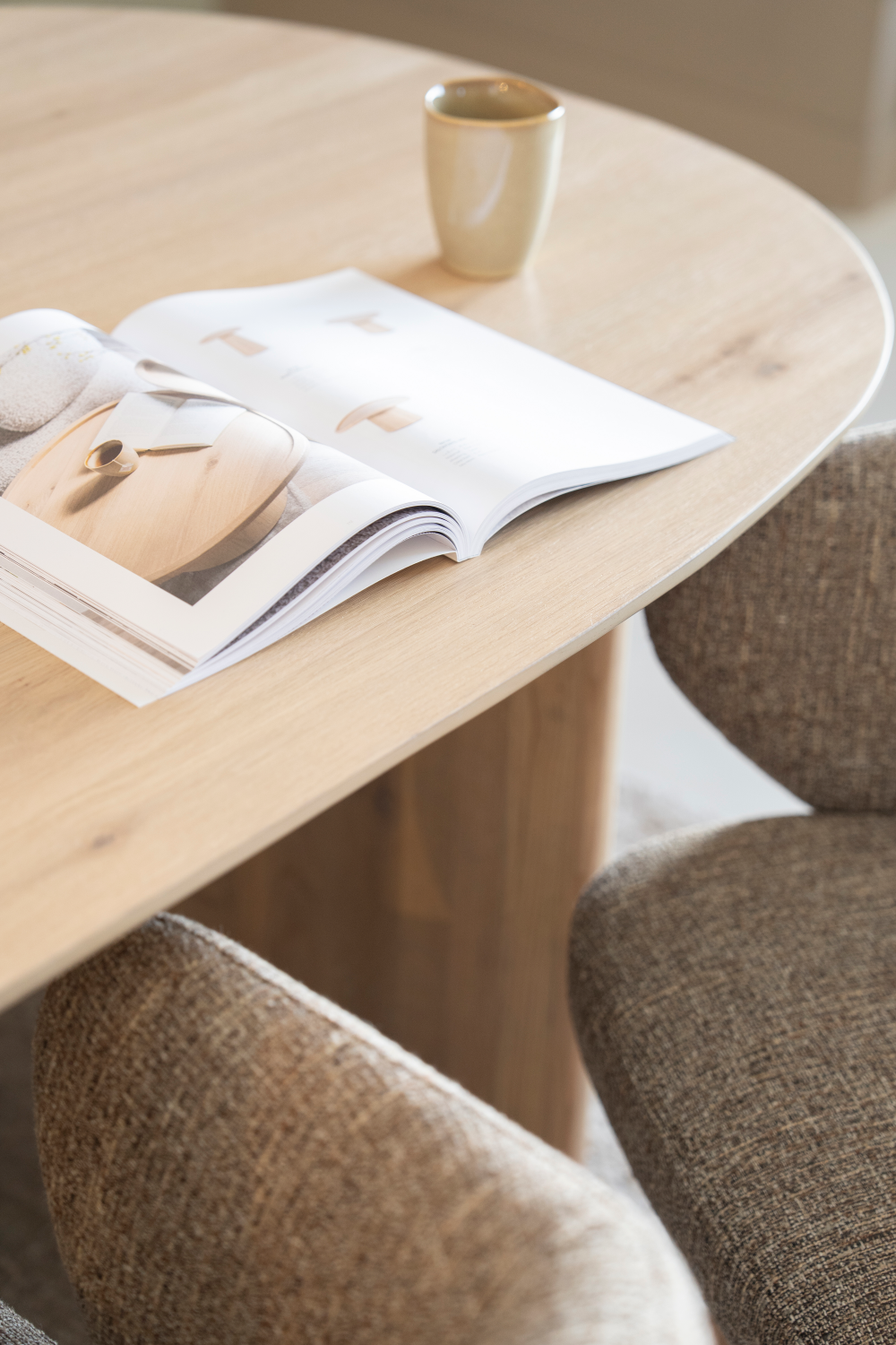 Table à manger scandinave en chêne M