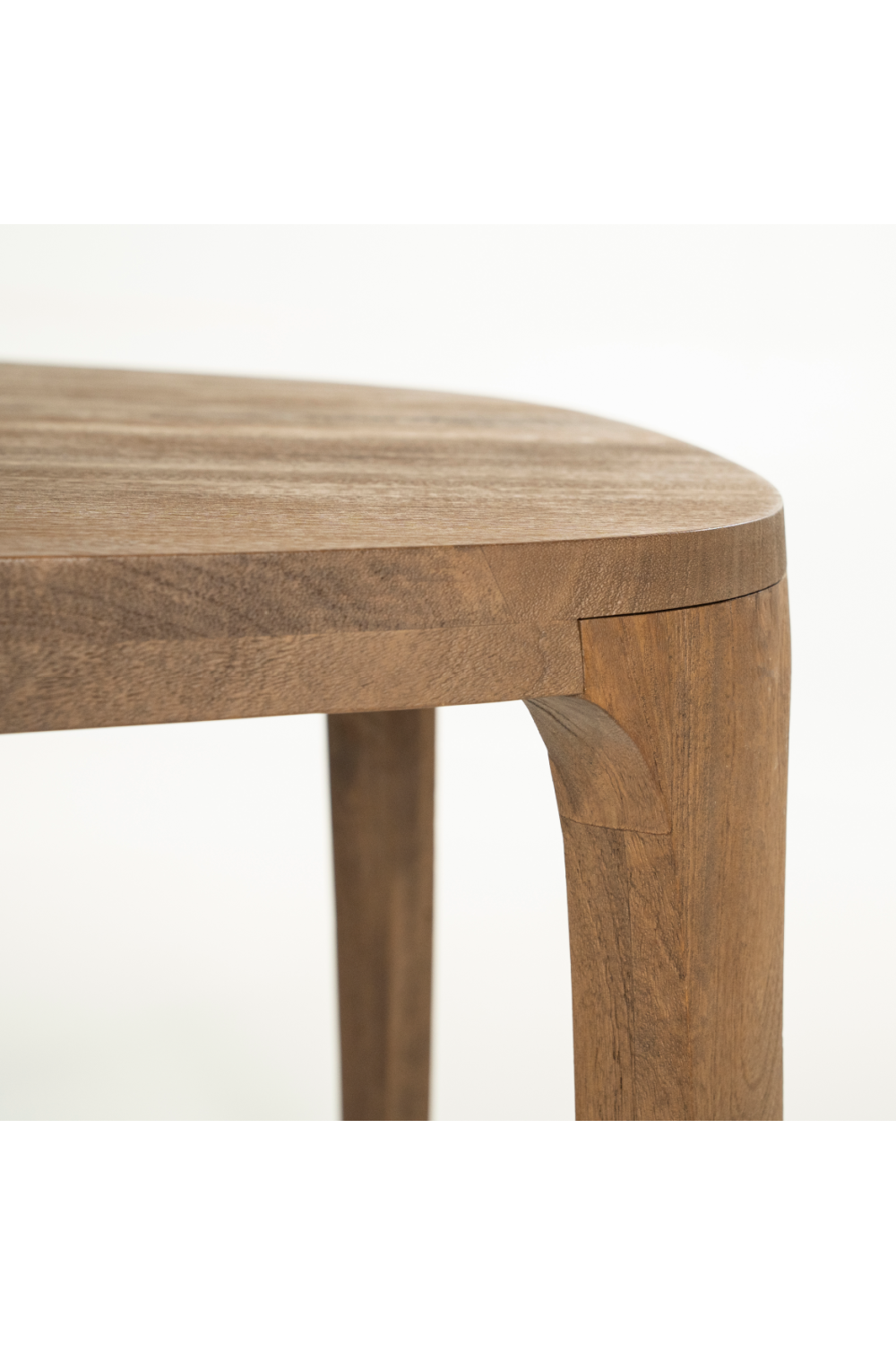 Table à manger en bois de manguier brossé
