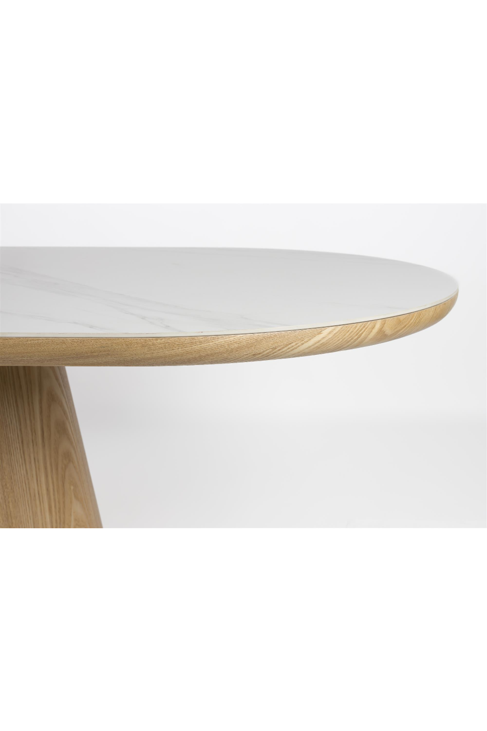 Table à manger ovale en bois