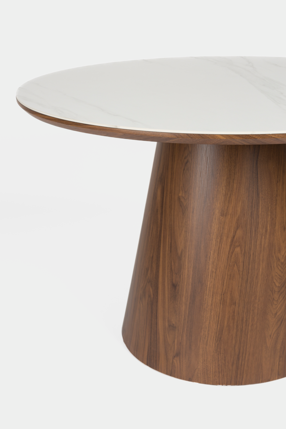 Table à manger ronde en bois