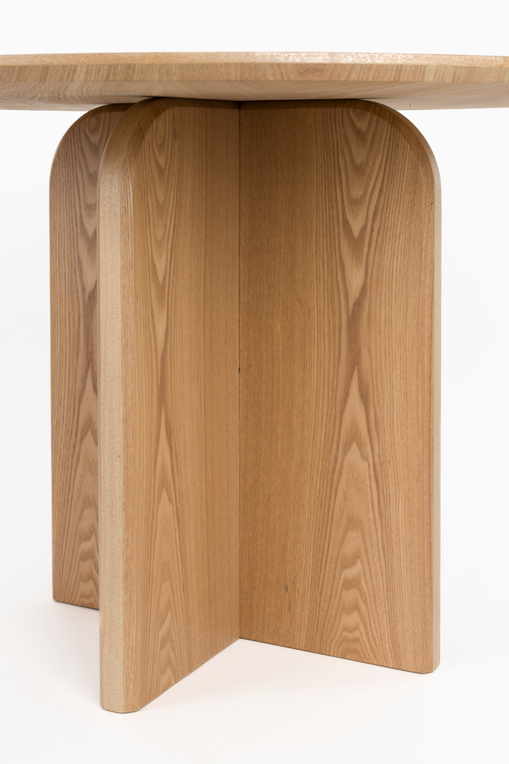 Table à manger ronde en bois