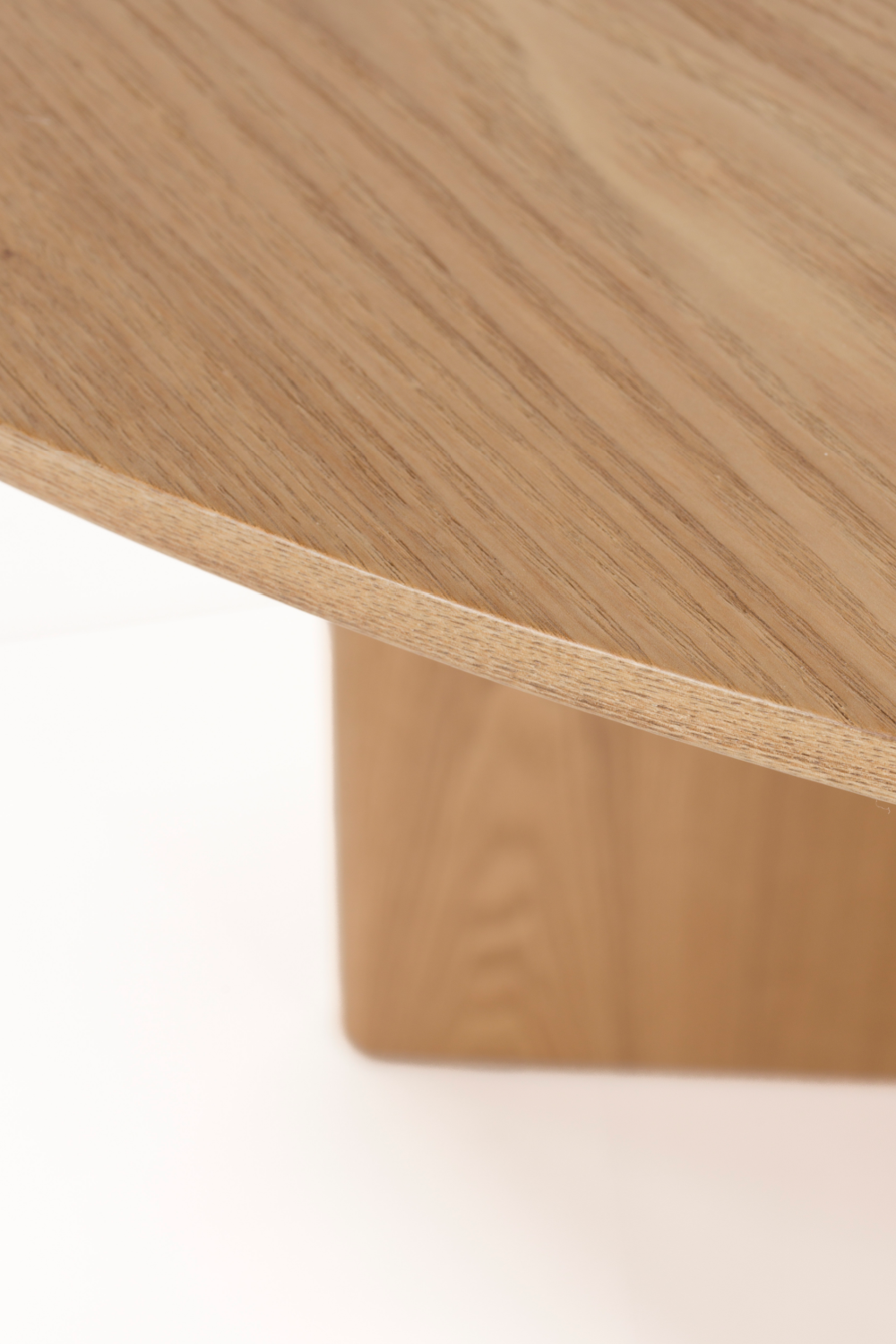 Table à manger ronde en bois