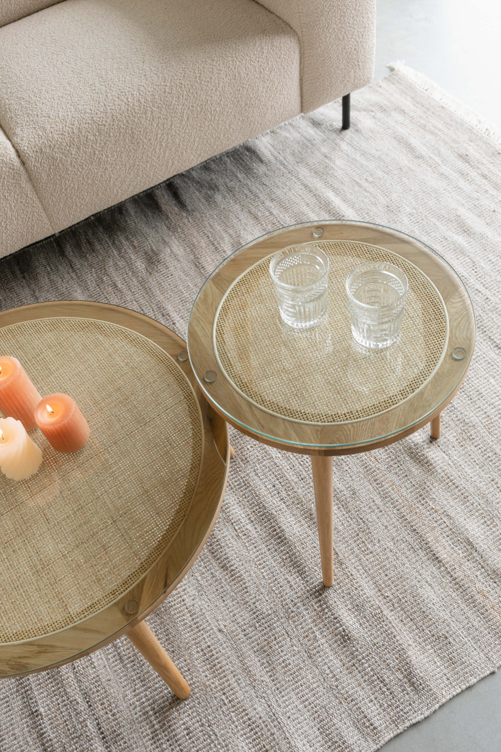 Table basse moderne en rotin naturel
