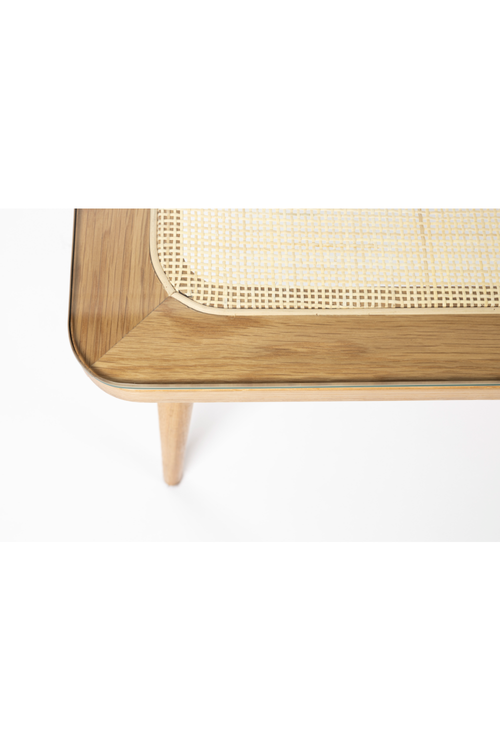 Table basse moderne en rotin naturel