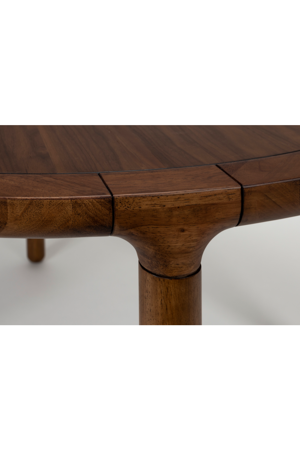 Table à manger ronde en noyer