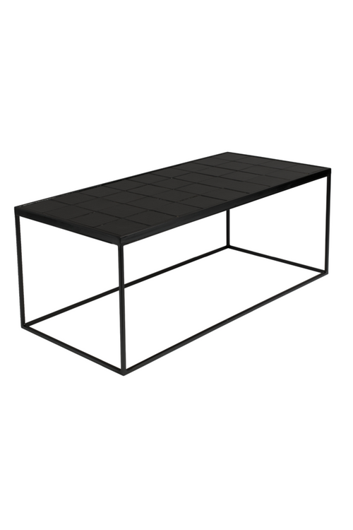 Table basse à plateau carrelé noir