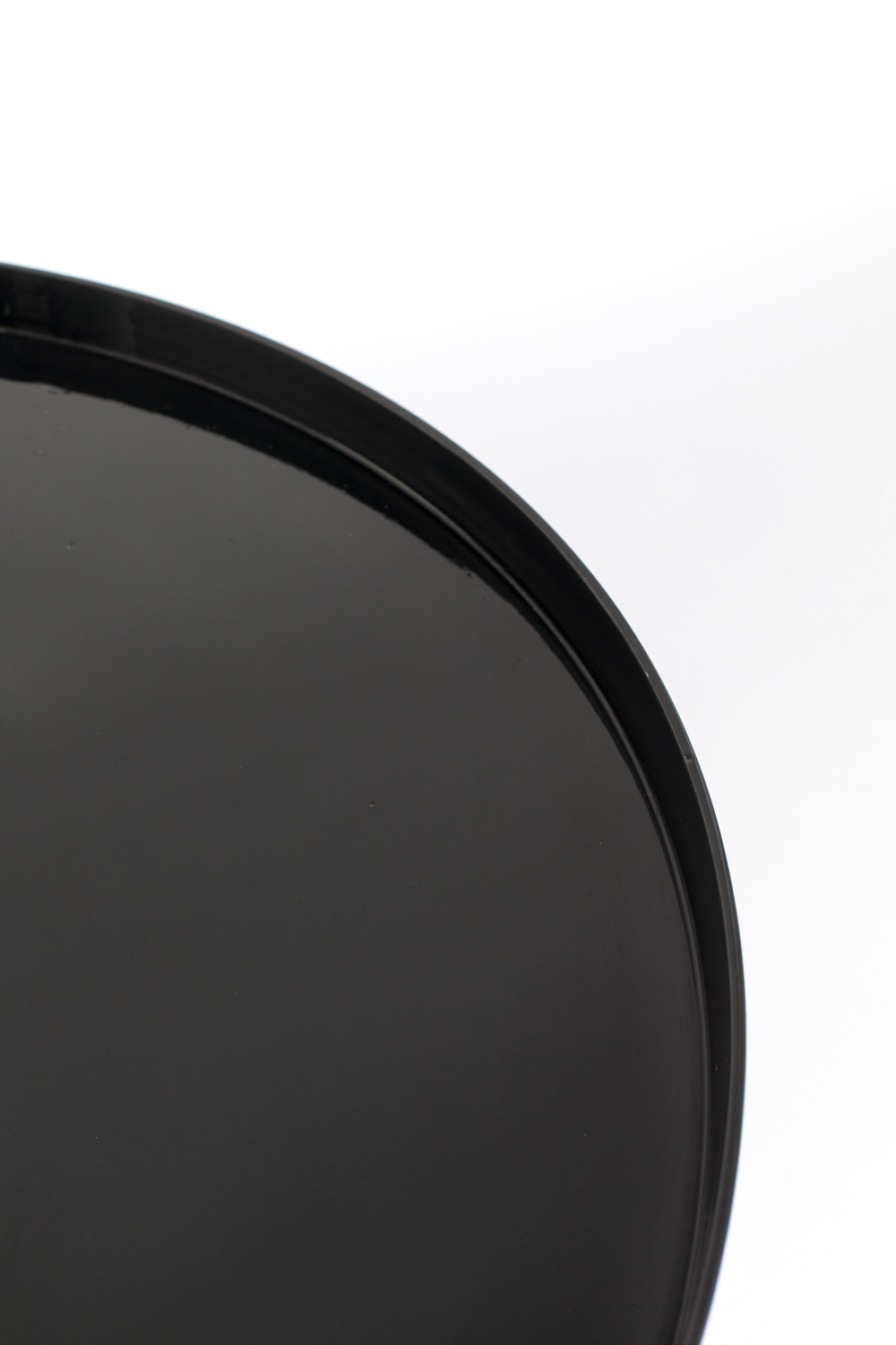 Table basse ronde noire