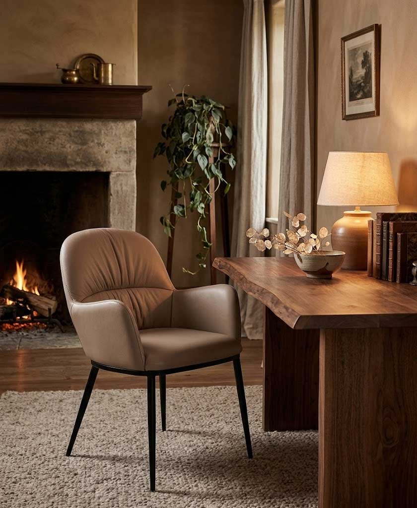 Fauteuil en cuir coloris Mocha 300